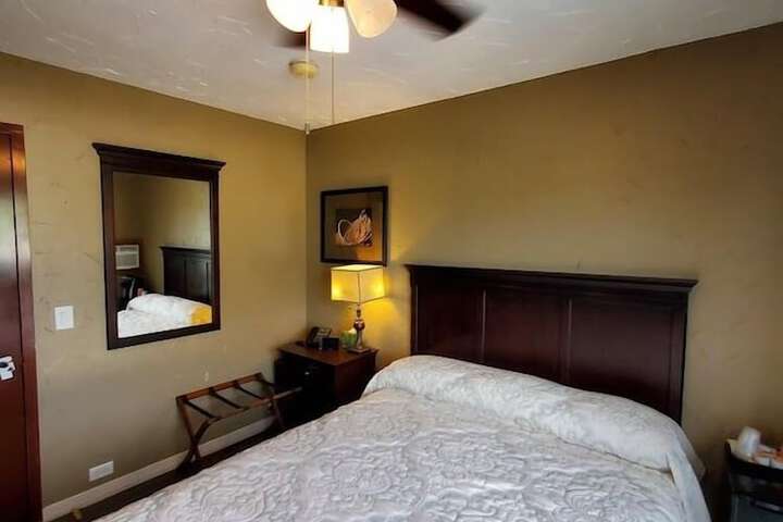 Room 37 of 45