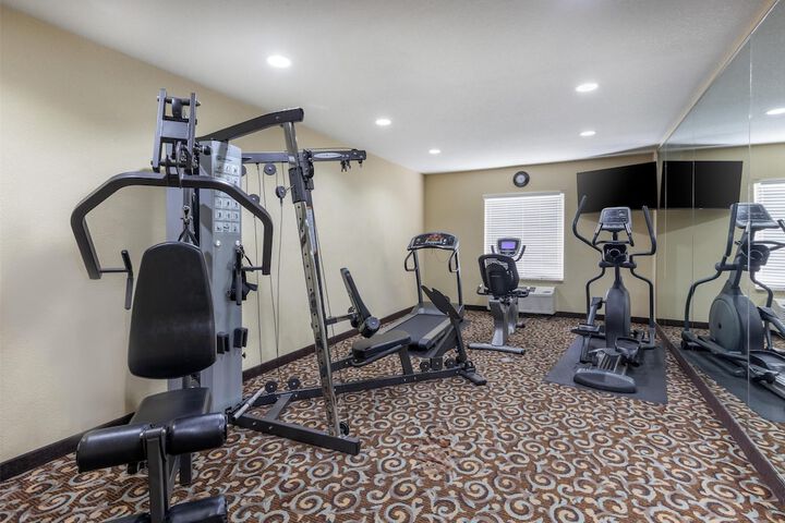Best Western Bastrop Pines Inn