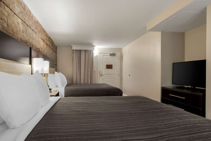 Room 26 of 52
