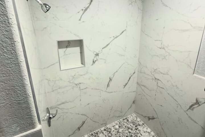 Room 14 of 35