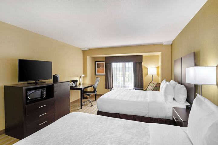 Room 20 of 34