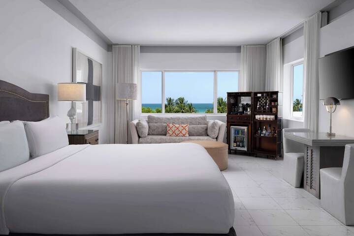 Nautilus Sonesta Miami Beach