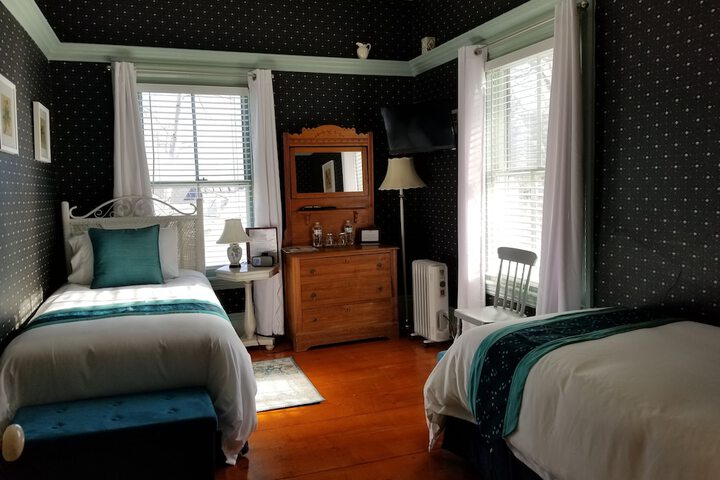 Room 61 of 73