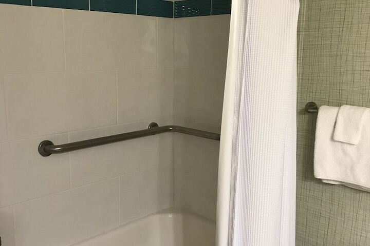 Room 25 of 50