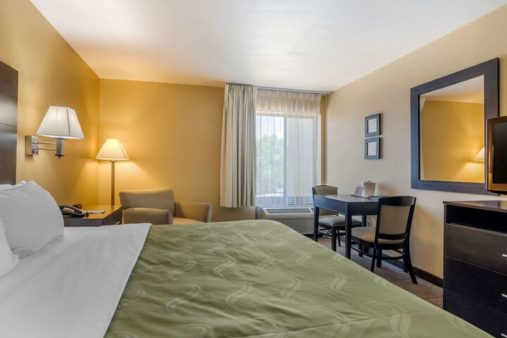 Room 19 of 37