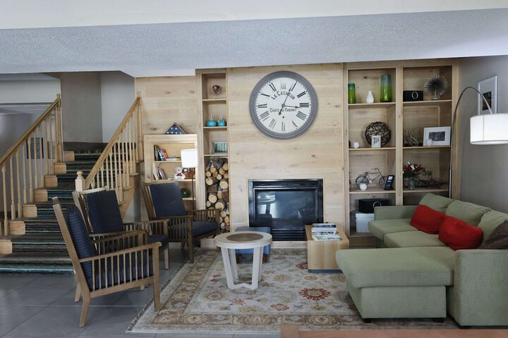 Country Inn & Suites by Radisson Sparta, WI