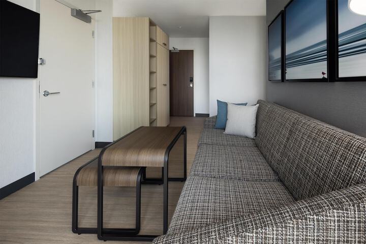 Homewood Suites by Hilton Surrey