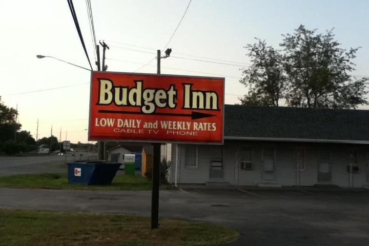 Hotel 8 of 27