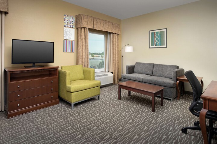 Room 10 of 35