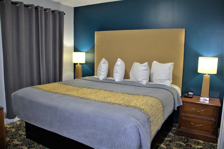 CAMPBELL APOS S MOTEL