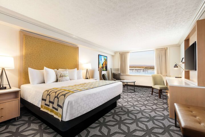 Galt House Hotel Trademark Collection by Wyndham