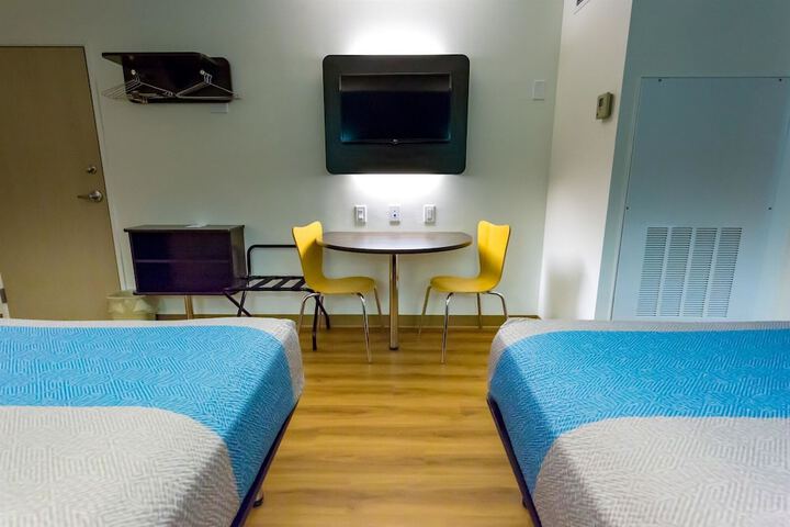 Motel 6 Pottstown PA
