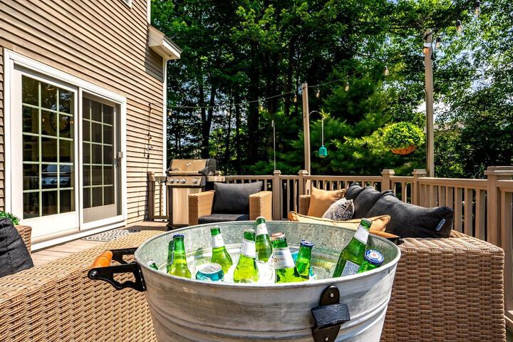 Maine Adventure 3BR Oasis Awaits!