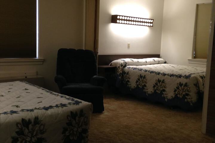 Room 56 of 81