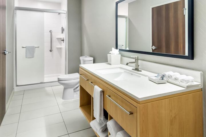 Home2 Suites by Hilton Dallas Grand Prairie