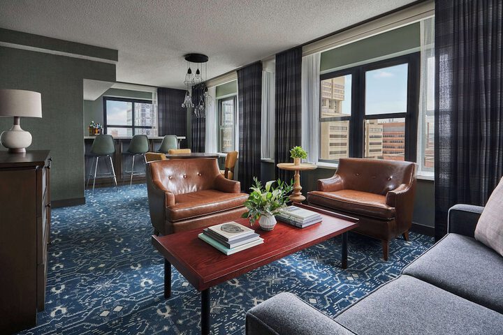 Room 22 of 61