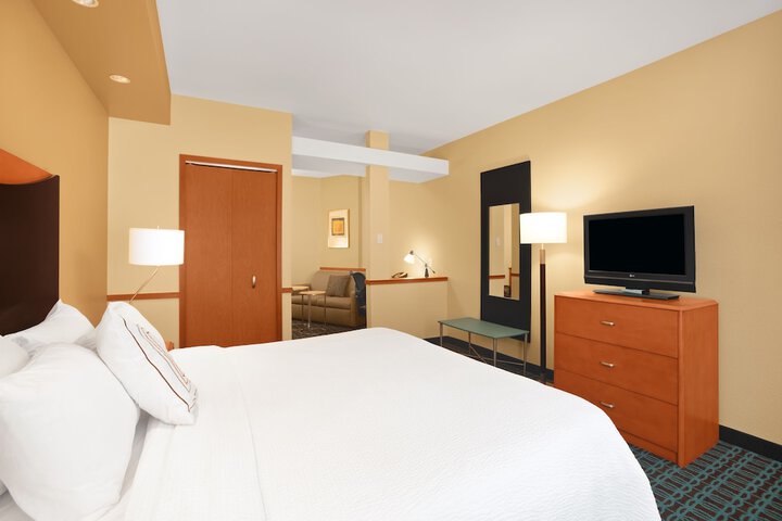 Room 16 of 26