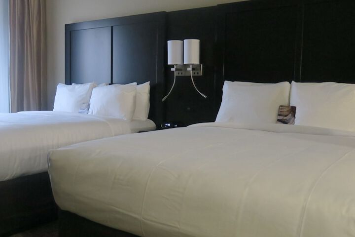 Room 42 of 56