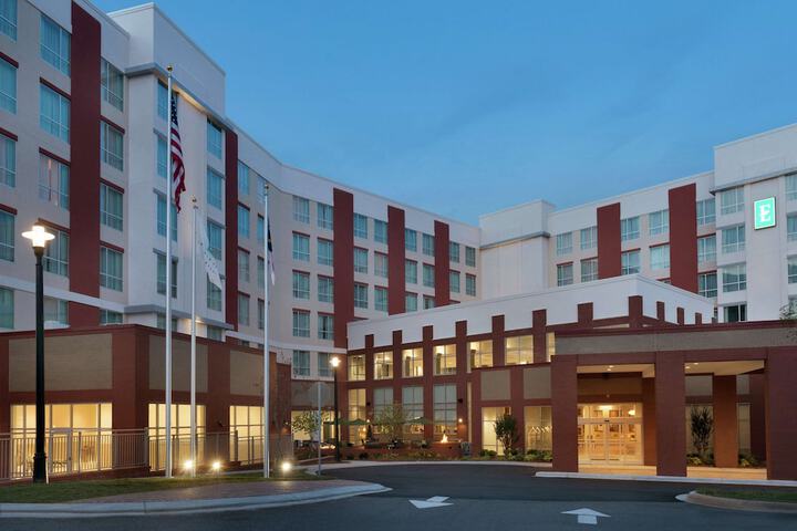 Hotel 2 of 51