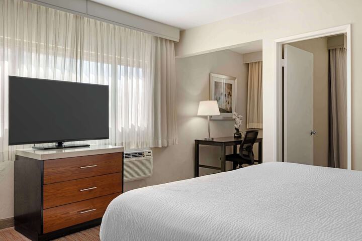 Room 35 of 56