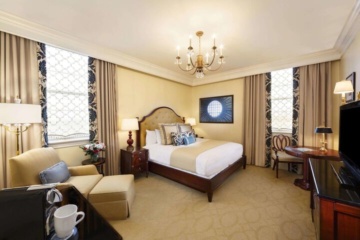 Room 30 of 44