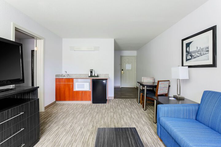 Holiday Inn Express Lancaster by IHG