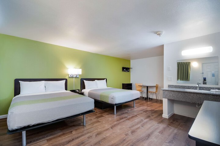 Motel 6 Burlington WA