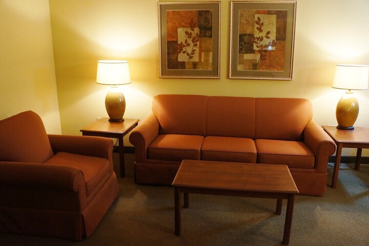Room 37 of 61