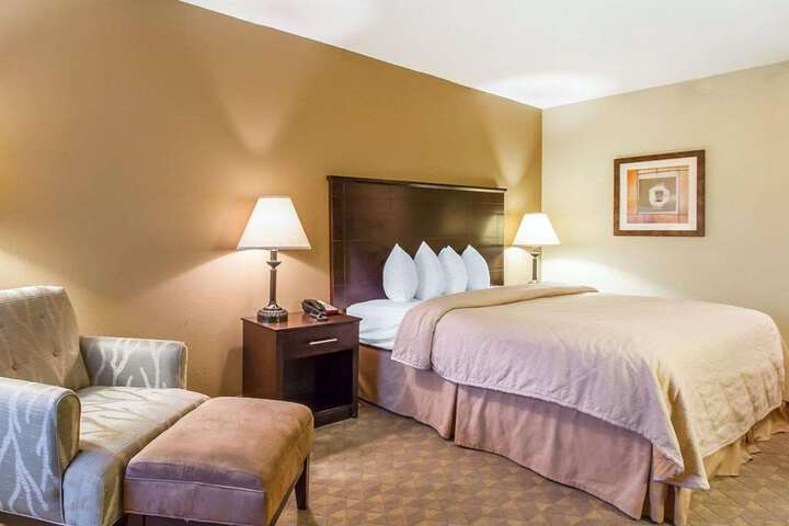 QUALITY INN AND SUITES