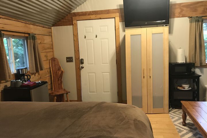 Room 34 of 126