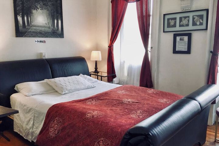 Room 21 of 40