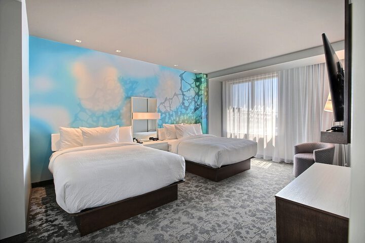 Courtyard by Marriott Montreal Brossard