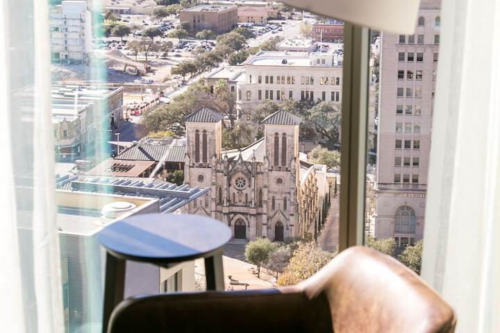 Canopy by Hilton San Antonio Riverwalk