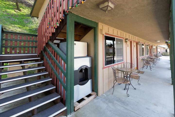 Terrace/Patio 41 of 52
