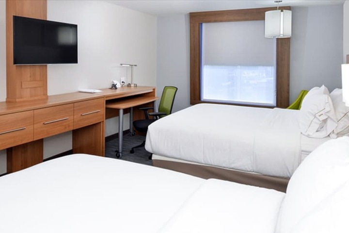 Room 17 of 31