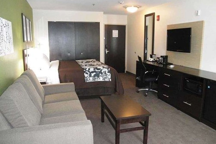 Room 16 of 45