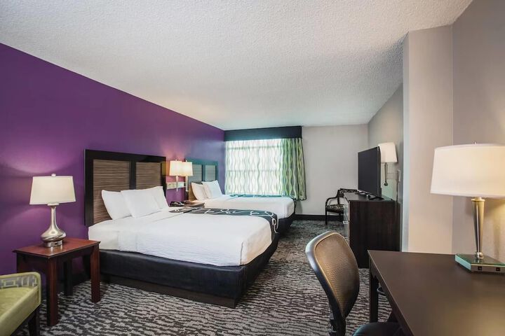 Comfort Inn & Suites Clearwater South - Pinellas Park