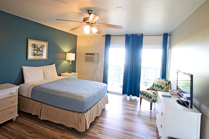 Room 26 of 64