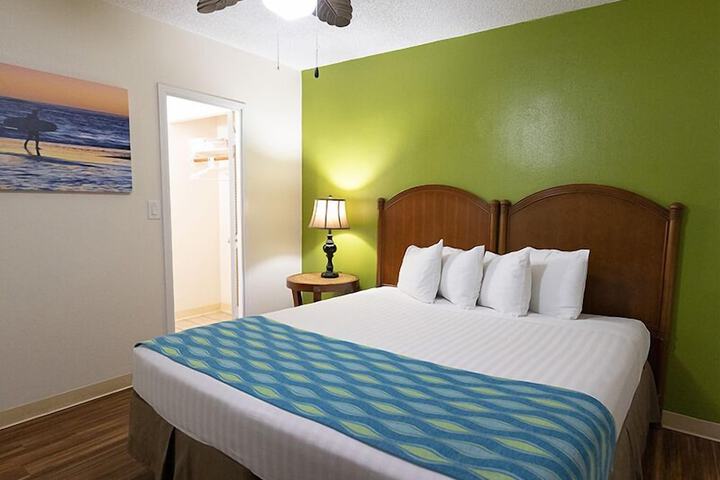 Room 20 of 38