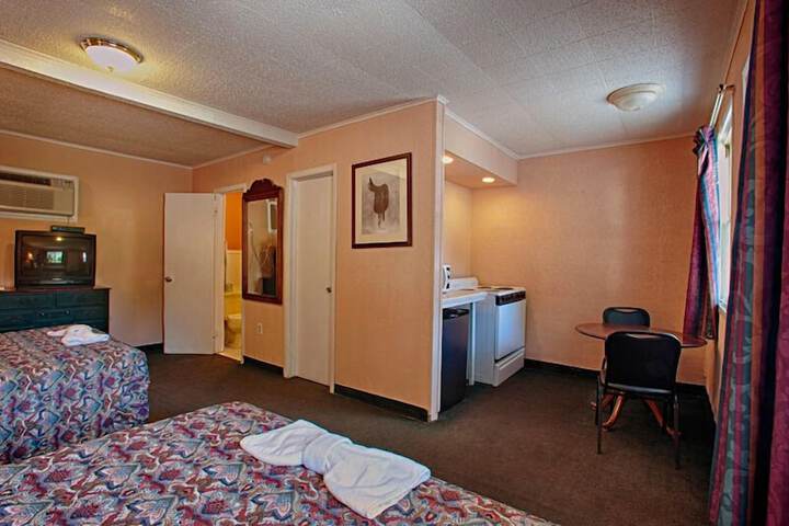 Room 17 of 23