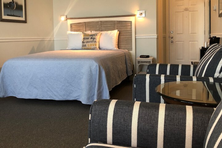 Room 10 of 53