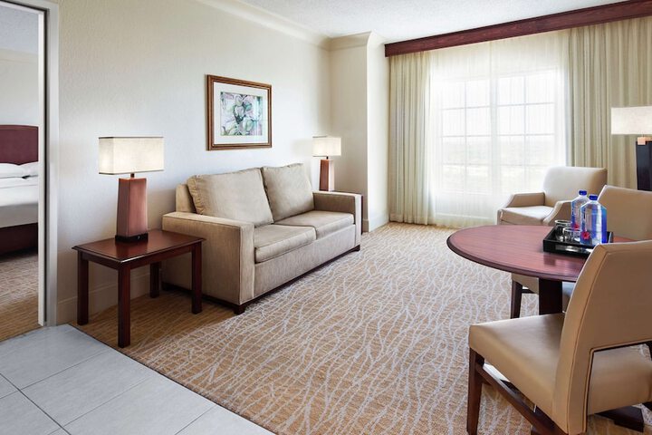 DoubleTree by Hilton Sunrise - Sawgrass Mills