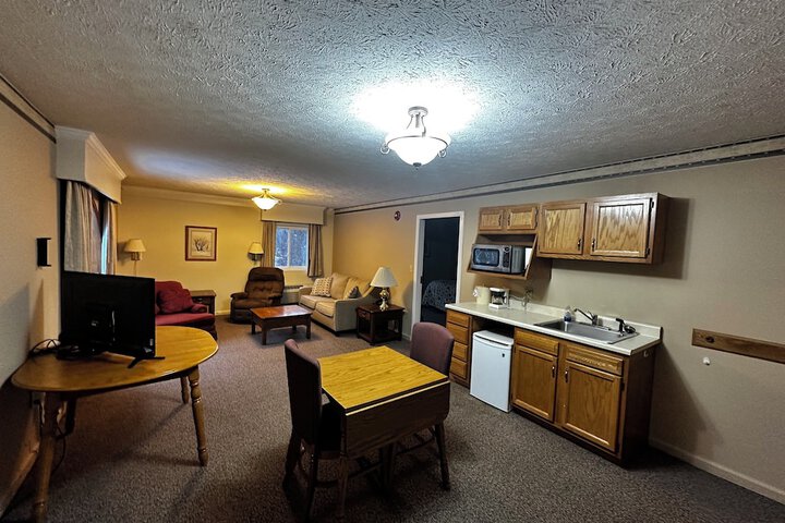 Westgate Inn