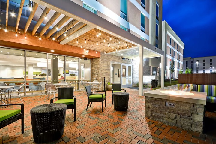 Terrace/Patio 38 of 40