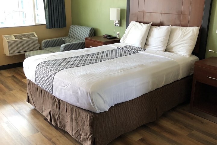Room 29 of 57