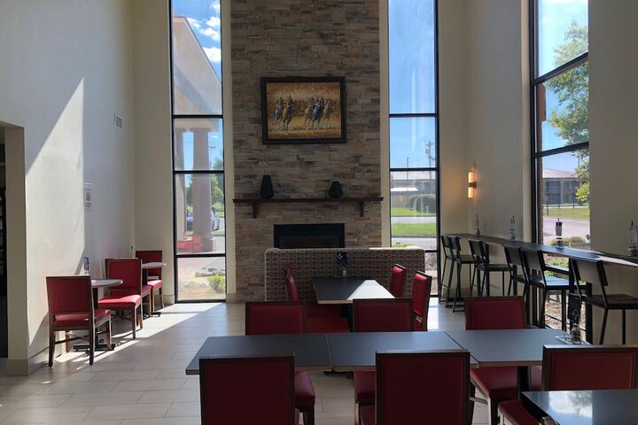 Holiday Inn Express & Suites Franklin KY by IHG