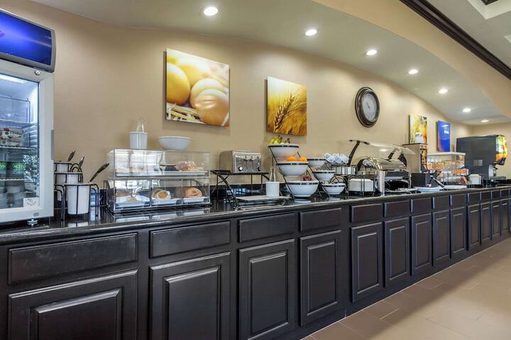 Breakfast/Coffee Service 49 of 51