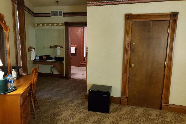 Room 38 of 56