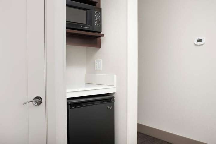 Holiday Inn Express Hotel & Suites Puyallup (Tacoma Area) by IHG