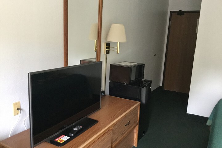 Room 29 of 34
